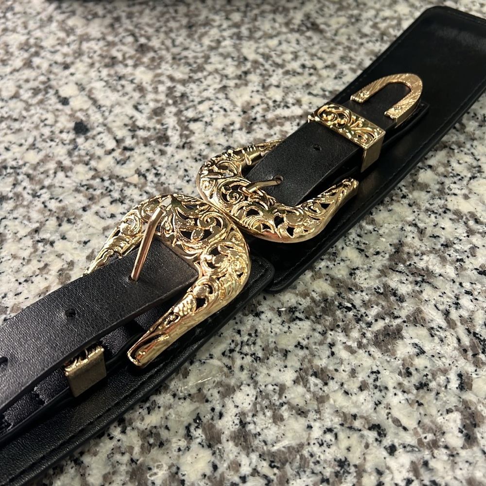Black and Gild cowboy belt
